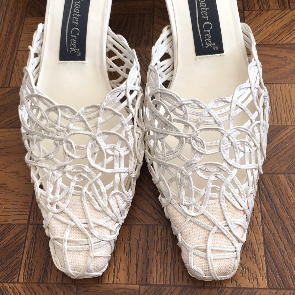 Coldwater Creek Chloe mule off white lacy heel 6
